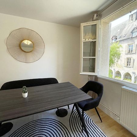 Au Bord De L'Eure - Free Parking Apartment Chartres Exterior photo